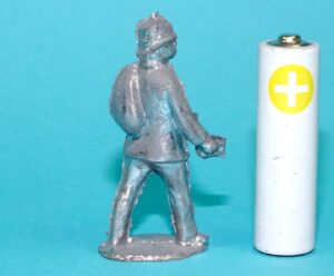 MOORVALE MODELS HOLLOWCAST UNPAINTED LEAD CASTING RAILWAY SERIES POSTMAN 1:32 SCALE TIMPO PIXYLAND KEW JOHILLCO