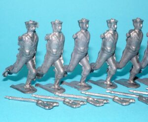MOORVALE MODELS HOLLOWCAST UNPAINTED LEAD CASTING SOLDIERS NAVY SAILORS (7X) 1:32 SCALE BRITAINS TIMPO JOHILLCO