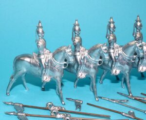 MOORVALE MODELS HOLLOWCAST UNPAINTED LEAD CASTING SOLDIERS MOUNTED LANCERS (5X) 1:32 SCALE BRITAINS TIMPO JOHILLCO