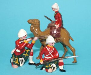 MOORVALE MODELS HOLLOWCAST PAINT SAMPLE SOLDIERS CAMEL CORPS (3X) 1:32 SCALE BRITAINS TIMPO JOHILLCO PIXYLAND
