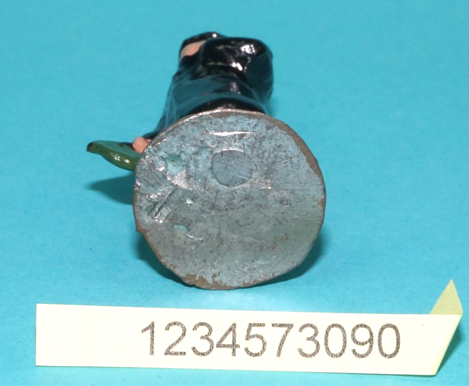 MOORVALE MODELS HOLLOWCAST PAINT SAMPLE RAILWAY SERIES STATION FLAG MAN 1:32 SCALE TIMPO JOHILLCO BRITAINS - Image 4