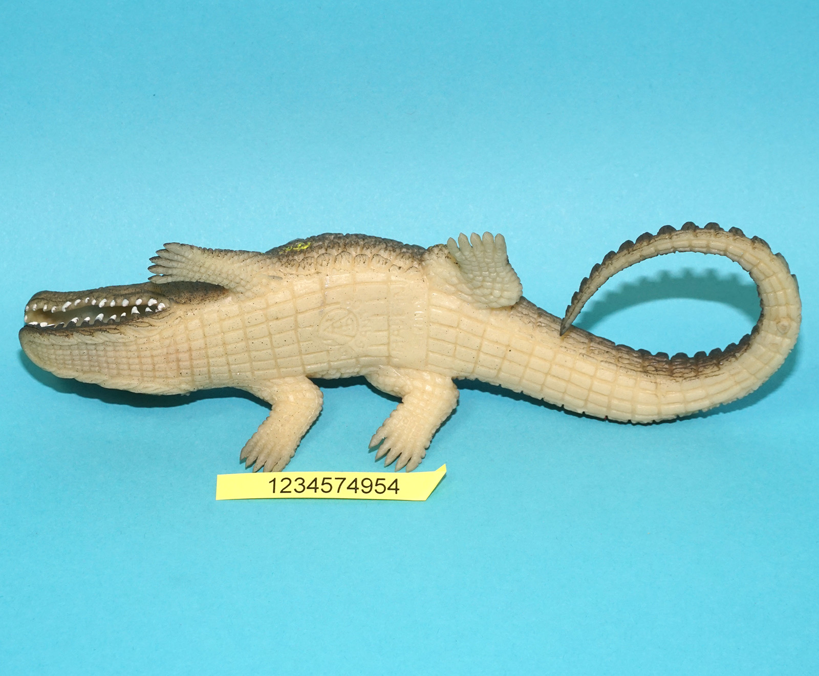 GIGANTOR RUBBER JIGGLER ALLIGATOR MONSTER TOY 1970s GIGANTOR CHINA - Image 4