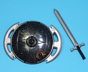 HERCULES THE LEGENDARY JOURNEYS ORIGINAL SPARE PART XENA WARRIOR PRINCESS SHIELD & SWORD 1996 TOY BIZ