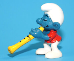 SMURFS 20048 FLAUTIST FLUTE SMURF W. GERMANY COO 1978 SCHLEICH