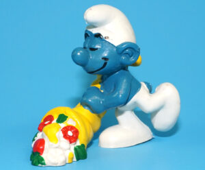 SMURFS 20117 CORNUCOPIA SMURF HONG KONG COO 1980 SCHLEICH