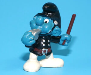 SMURFS 20123 POLICEMAN SMURF HONG KONG COO 1981 SCHLEICH