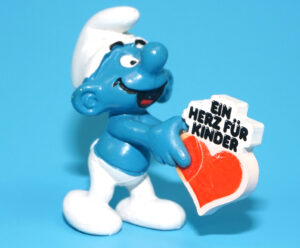 SMURFS 20125 HEART SMURF EIN HERZ FUR KINDER NO COO 1981 SCHLEICH