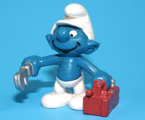 SMURFS 20187 HANDY PLUMBER SMURF WITH TOOLBOX & WRENCH HONG KONG COO 1984 SCHLEICH
