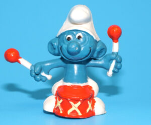 SMURFS KNOCK-OFF 20009 DRUMMER SMURF GROTESQUE W. GERMANY COO DUTCH KO 1980s BOOTLEG