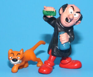 SMURFS 40211 SUPER SMURF GARGAMEL & AZRAEL HONG KONG COO 1978 SCHLEICH