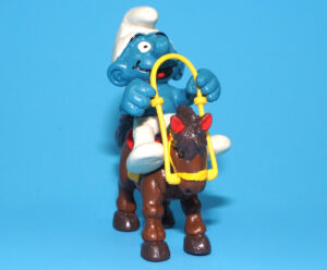 SMURFS 40221 SUPER SMURF ROCKING HORSE NEAR COMPLETE HONG KONG COO 1981 SCHLEICH