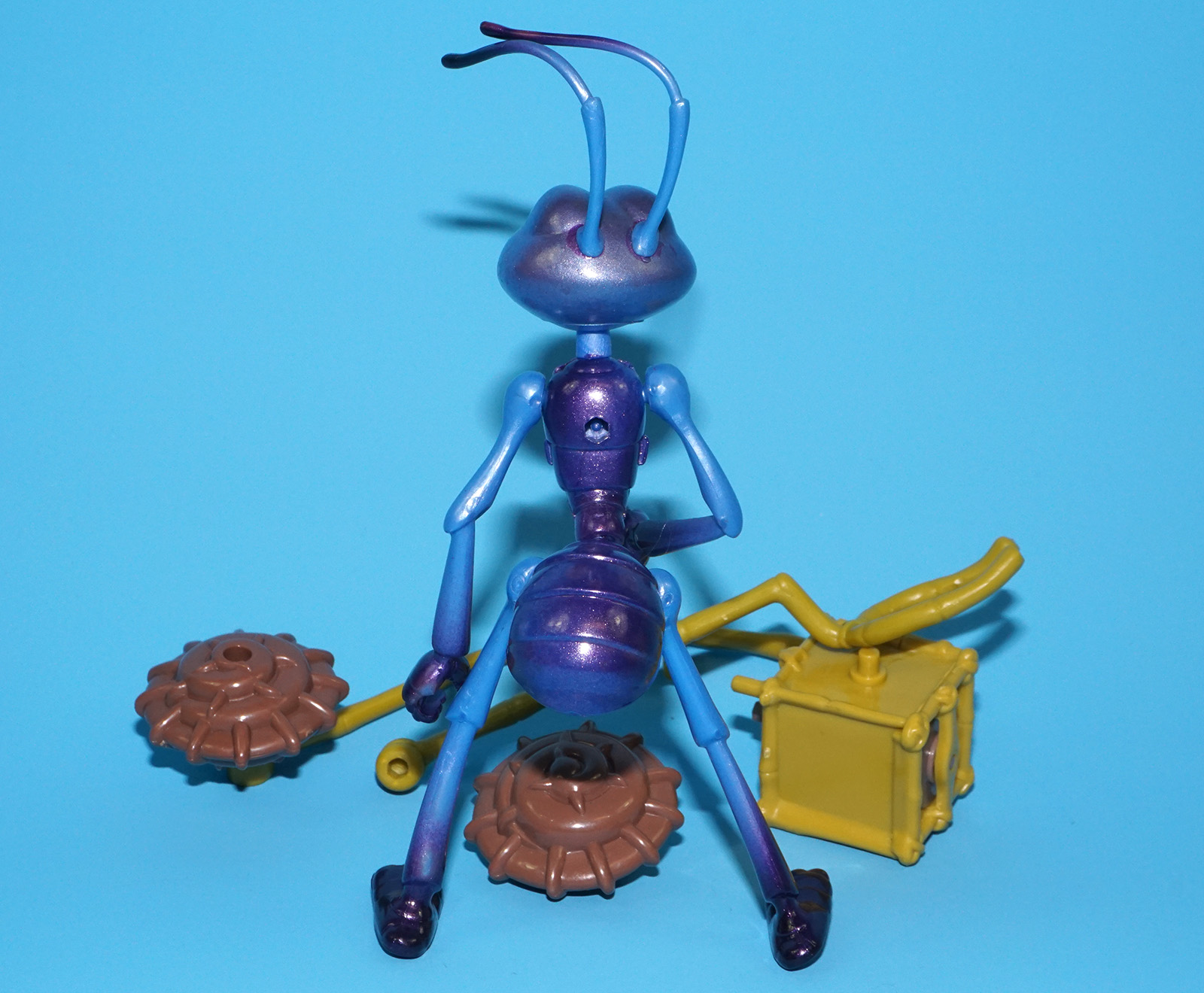 A BUG'S LIFE ACTION FIGURE INVENTOR FLIK NEAR COMPLETE 1998 MATTEL DISNEY - Image 2