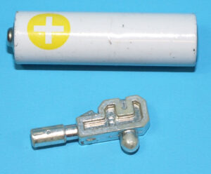 MMPR POWER RANGERS ORIGINAL SPARE PART DINOZORD 8″ MEGAZORD SILVER GUN 1993 BANDAI