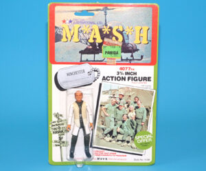 M A S H MASH 4077TH 3 3/4 ACTION FIGURE WINCHESTER MOC MOSC US CARD 1982 TRISTAR INTERNATIONAL LTD