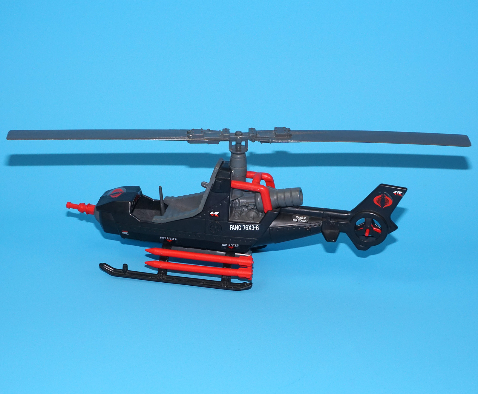 1983 GI JOE COBRA F.A.N.G. FANG 100% COMPLETE HASBRO - Image 4