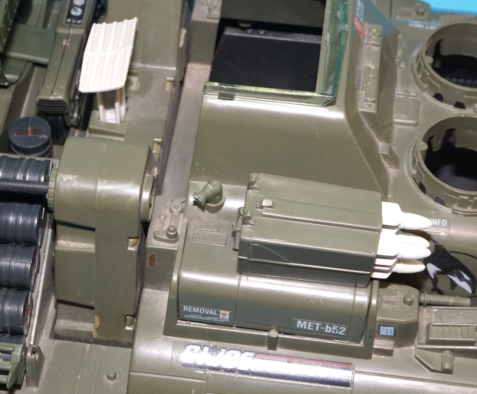 1984 GI JOE KILLER WHALE W.H.A.L.E. 100% COMPLETE HASBRO WORKS! - Image 9