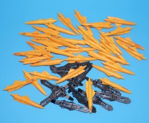 1985 GI JOE PARTS BARGAIN LOT SNOWCAT SNOW CAT ACCESSORIES MISSILES TORPEDO WHEELS HASBRO