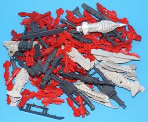 1987 GI JOE PARTS BARGAIN LOT COBRA WOLF ACCESSORIES CANNON MISSILES TORPEDO HASBRO
