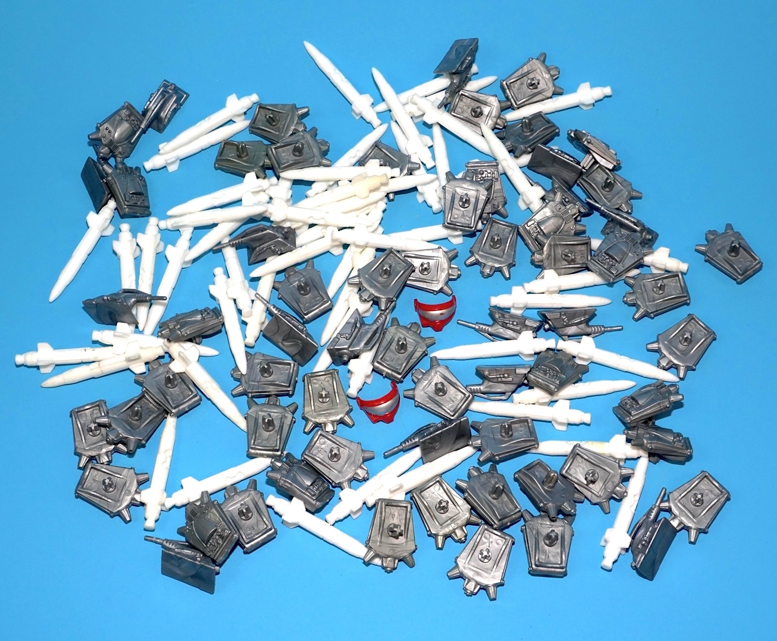 1987 GI JOE PARTS BARGAIN LOT FALCON FASTDRAW OUTBACK TECHNO-VIPER TUNNEL RAT ACCESSORIES BACKPACKS HASBRO - Image 2