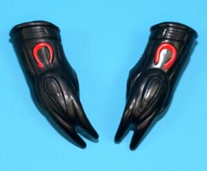 2003 GI JOE SHIPWRECK v6 ORIGINAL SPARE PART COBRA COMMANDER GAUNTLETS HASBRO