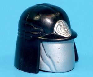 2003 GI JOE SHIPWRECK v6 ORIGINAL SPARE PART COBRA COMMANDER HELMET HASBRO