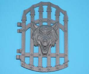 MOTU HE-MAN MASTERS OF THE UNIVERSE ORIGINAL SPARE PART SNAKE MOUNTAIN GATE NO COO 1983 MATTEL