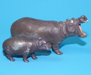 MODEL FIGURES ZOO SERIES HIPPOPOTAMUS ADULT & BABY 1:32 SCALE 1955 REISLER DENMARK TIMPO BRITAINS ELASTOLIN