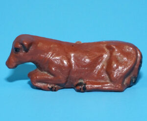 MODEL FIGURES FARM SERIES CALF LYING 1:32 SCALE 1960 REISLER DENMARK TIMPO BRITAINS ELASTOLIN