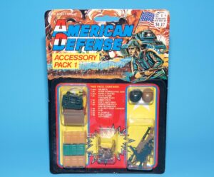 AMERICAN DEFENSE ACCESSORY PACK #1 MOC MOSC US CARD 1985 AGGLO KMART CORPORATION