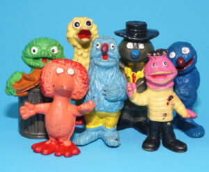 SESAME STREET PVC FIGURE LOT BIG BIRD GROUCH GROVER HERRY LEFTY TIFFY 1970s HEIMO GERMANY JIM HENSON