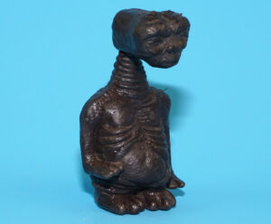 E.T. THE EXTRA TERRESTRIAL PVC TOY FIGURE 1982 BOOTLEG LJN TOYS STAMP