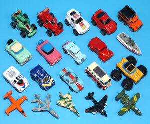 MICRO MACHINES 20 CARS & PLANES LOT 1989 GALOOB