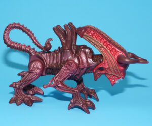 ALIENS BULL ALIEN 100% COMPLETE 1996 KENNER WORKS!