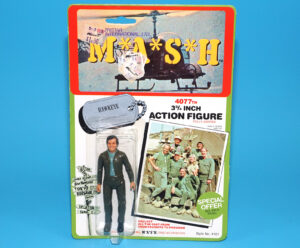 M A S H MASH 4077TH 3 3/4 ACTION FIGURE HAWKEYE MOC MOSC US CARD 1982 TRISTAR INTERNATIONAL LTD
