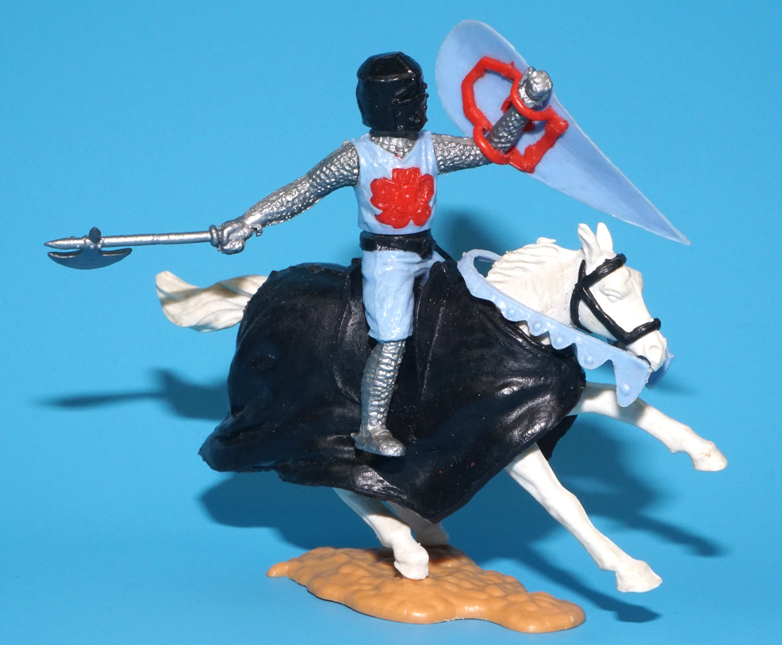 TIMPO TOYS SWOPPETS MEDIEVAL SERIES HELM KNIGHT 1960s ENGLAND BRITAINS ELASTOLIN - Image 2