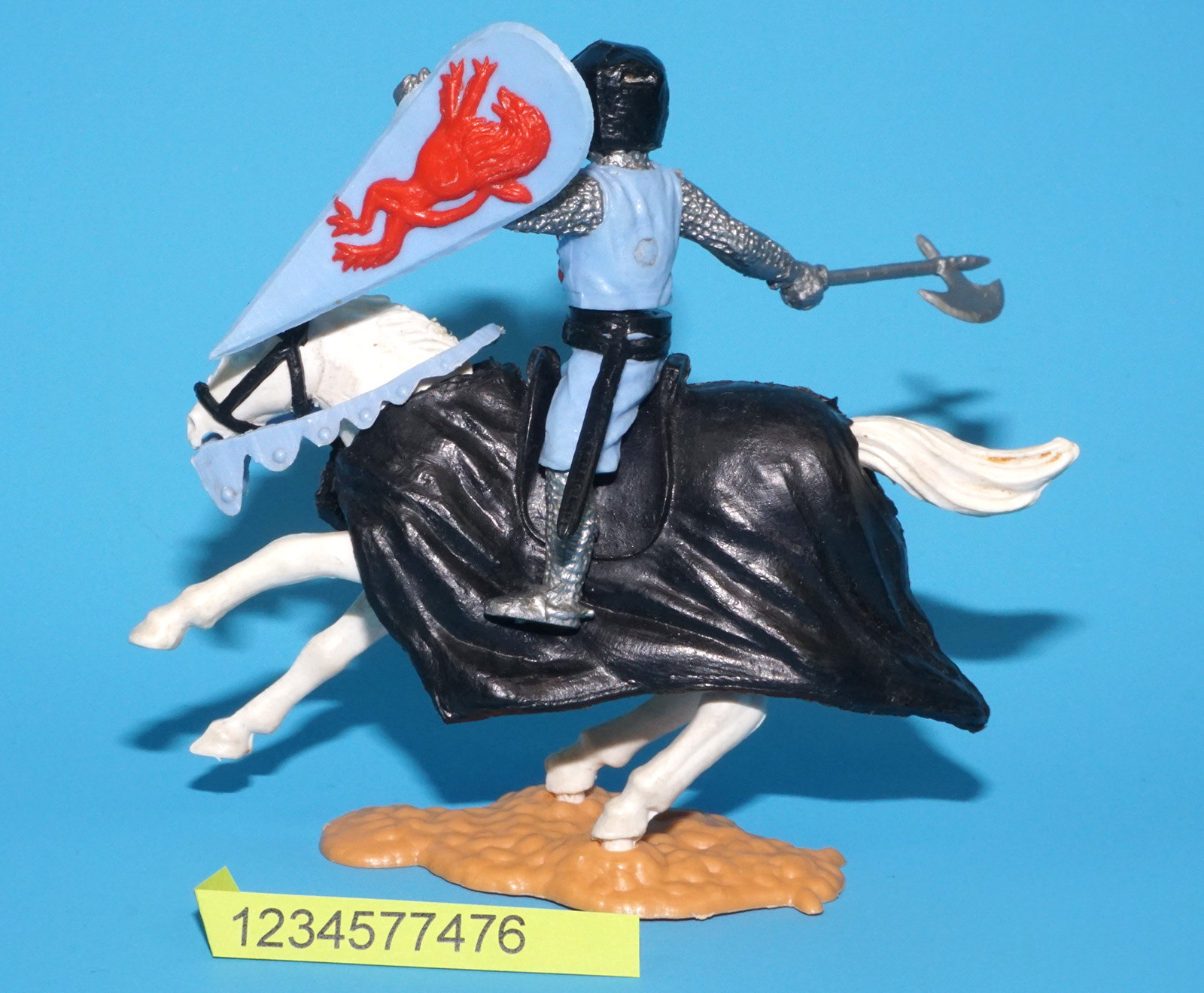 TIMPO TOYS SWOPPETS MEDIEVAL SERIES HELM KNIGHT 1960s ENGLAND BRITAINS ELASTOLIN - Image 3