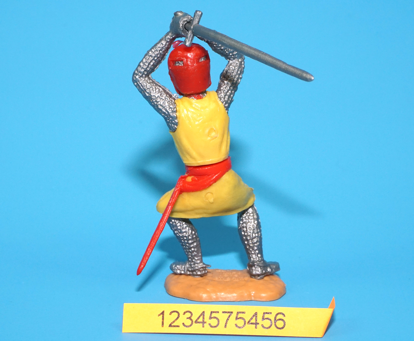 TIMPO TOYS SWOPPETS MEDIEVAL SERIES HELM KNIGHT 1960s ENGLAND BRITAINS ELASTOLIN - Image 3