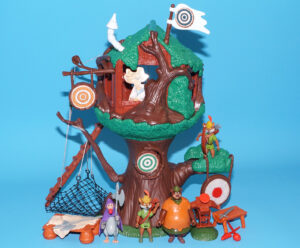 DISNEY HEROES ROBIN HOOD TREEHOUSE LITTLE JOHN VULTURE GUARD NUTSY 2004 FAMOSA READ