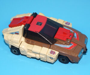 TRANSFORMERS G1 HEADMASTER CHROMEDOME 1988 HASBRO