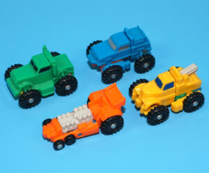 TRANSFORMERS G1 MICROMASTER MONSTER TRUCK PATROL 100% COMPLETE & ORIGINAL 1990 HASBRO