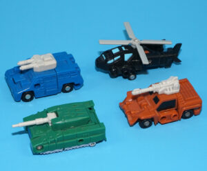 TRANSFORMERS G1 MICROMASTER MILITARY PATROL 100% COMPLETE 1990 HASBRO