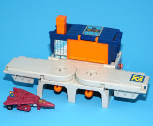 TRANSFORMERS G1 MICROMASTER BATTLE STATION AIRWAVE NEAR COMPLETE & ORIGINAL 1989 HASBRO