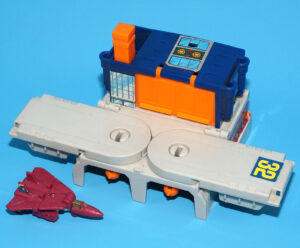 TRANSFORMERS G1 MICROMASTER BATTLE STATION AIRWAVE NEAR COMPLETE & ORIGINAL 1989 HASBRO