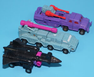 TRANSFORMERS G1 MICROMASTER BATTLE SQUAD NEAR COMPLETE & ORIGINAL 1990 HASBRO