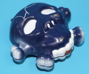 PIRATE FUN SKULL ISLAND NOT COMPLETE 1993 CHINA BOOTLEG MIGHTY MAX POLLY POCKET KO