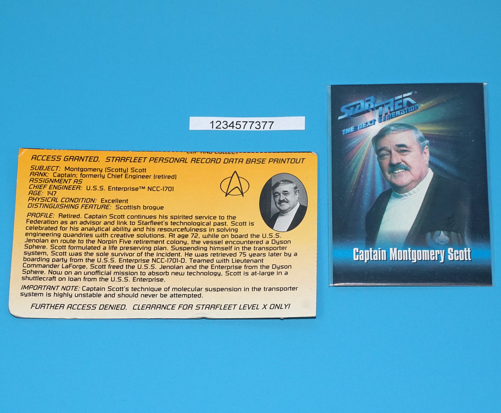 STAR TREK TNG NEXT GENERATION CAPTAIN SCOTT 100% COMPLETE 1993 PLAYMATES - Image 4