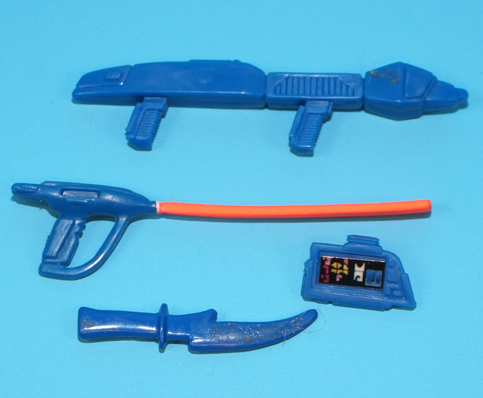 STAR TREK TNG NEXT GENERATION COMMANDER SELA COMPLETE 1993 PLAYMATES READ - Image 4