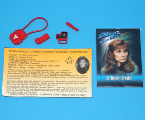 STAR TREK ORIGINAL SPARE PART TNG DR. BEVERLY CRUSHER ACCESSORIES LOT 1993 PLAYMATES