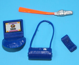 STAR TREK ORIGINAL SPARE PART TNG ENSIGN RO LAREN ACCESSORIES LOT 1995 PLAYMATES