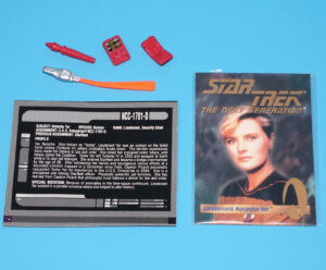 STAR TREK ORIGINAL SPARE PART TNG LIEUTENANT NATASHA YAR ACCESSORIES LOT 1994 PLAYMATES